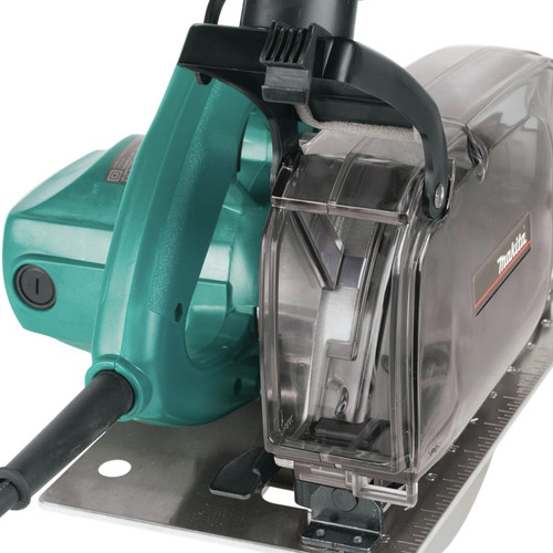 Makita 5057KB 714 in. Circular Saw with Dust Collector