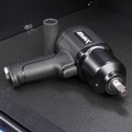 AirBase EATIWH5S1P 1/2 in. Drive 560 ft-lb. Industrial Twin Hammer Air Impact Wrench image number 3