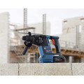 Factory Reconditioned Bosch GBH18V-26K24A-RT Bulldog 18V Brushless Lithium-Ion 1 in. Cordless SDS-Plus Rotary Hammer Kit with 2 Batteries (8 Ah) image number 4