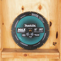 Makita B-66977 10 in. 80T Carbide-Tipped Max Efficiency Miter Saw Blade image number 5