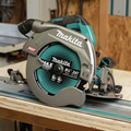 Makita GSH04Z 40V max XGT Brushless Lithium-Ion 10-1/4 in. Cordless AWS Capable Circular Saw with Guide Rail Compatible Base (Tool Only) image number 7