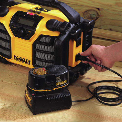 Dewalt DCR015 12V20V MAX Cordless Worksite Radio and Charger