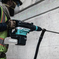 Makita GRH05Z 40V Max XGT Brushless Lithium-Ion 1-9/16 in. Cordless AVT Rotary Hammer (Tool Only) image number 8