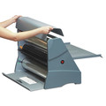 Scotch LS1050 25 in. Max Document Width, 8.6 mil Max Document Thickness, Heat-Free 25 in. Laminating Machine image number 5