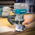 Factory Reconditioned Makita XTR01Z-R 18V LXT Lithium-Ion 1/4 in. Cordless Compact Router (Tool Only) image number 3