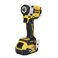 Dewalt DCF923P2 ATOMIC 20V MAX Brushless Lithium-Ion 3/8 in. Cordless Impact Wrench with Hog Ring Anvil Kit with 2 Batteries (5 Ah) image number 2