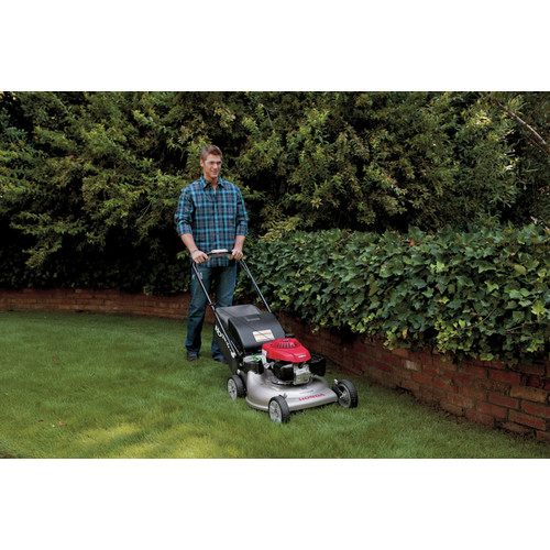 Honda HRR216VKA 160cc Gas 21 in. 3in1 Smart Drive SelfPropelled Lawn