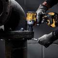 Dewalt DCF921P2 ATOMIC 20V MAX Brushless Lithium-Ion 1/2 in. Cordless Impact Wrench with Hog Ring Anvil Kit with 2 Batteries (5 Ah) image number 14