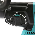 Makita XRH011TWX 18V LXT Brushless Lithium-Ion SDS-PLUS 1 in. Cordless Rotary Hammer Kit with HEPA Dust Extractor Attachment and 2 Batteries (5 Ah) image number 6